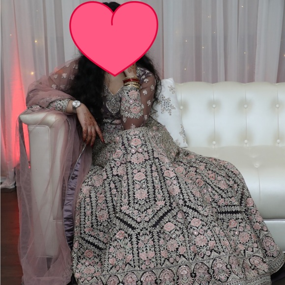 Engagement gown - Picture 4 of 5